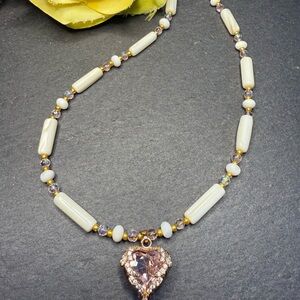 Elegant white mother of pearl and Gold Heart Pendant Necklace
